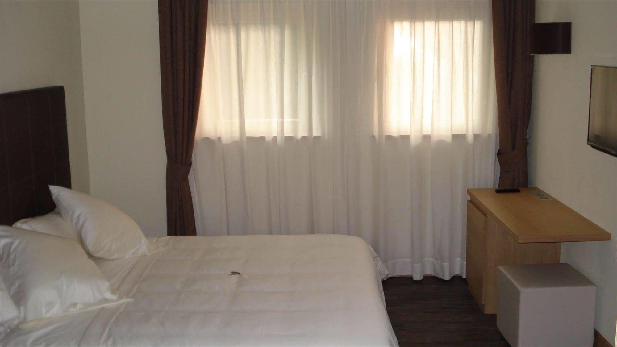 Hotel Garni Vittoria Sidmouth Exterior foto